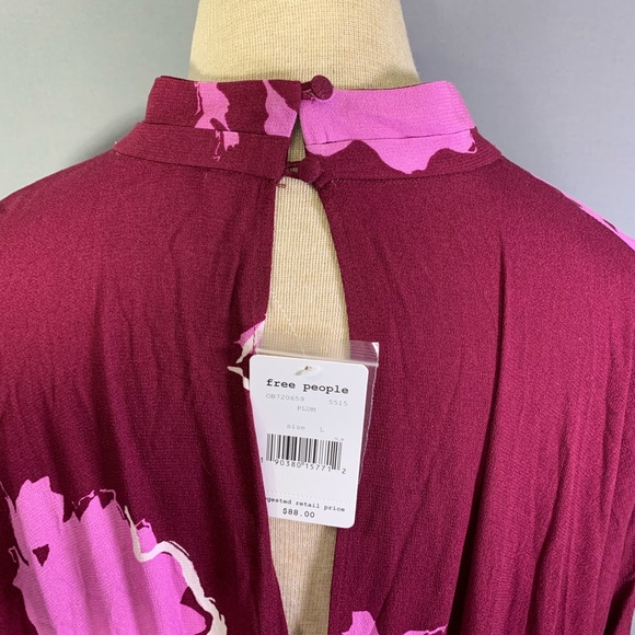 Free People Say You Love Me Floral Keyhole Top Lg - Picture 7 of 8